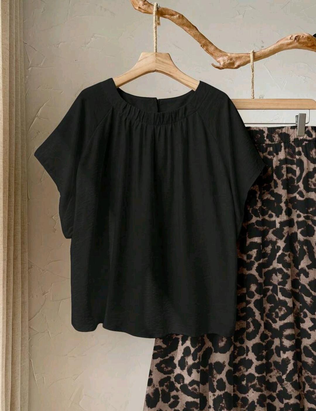 Conjunto de 2 piezas para mujer de top de color liso + falda estampada, atuendo de verano, top estampado estilo carnaval, casual para vacaciones, negro y beige, para uso diario y citas.