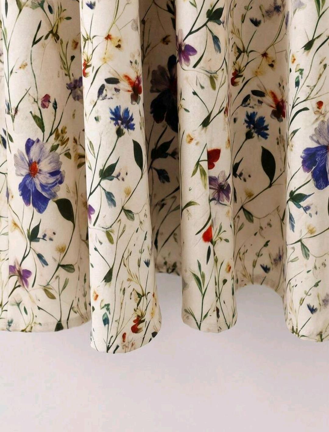 EMERY ROSE Conjunto de 2 piezas talla grande para mujer: Blusa de manga murciélago de unicolor y falda con estampado floral.
