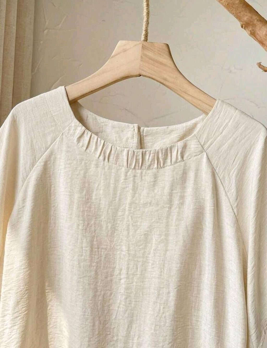 Conjunto de 2 piezas para mujer talla grande, beige, verano, para fiesta, invitada de boda y vacaciones, top casual liso holgado y falda con estampado floral, conjunto de ropa de vacaciones.