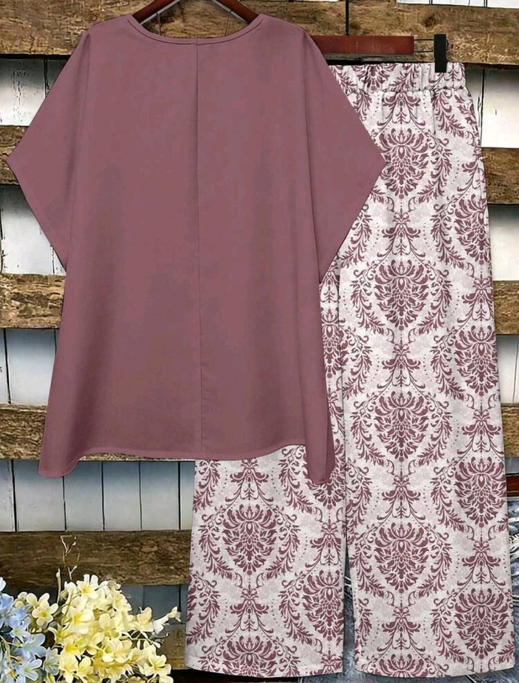 EMERY ROSE Conjunto de 2 piezas de top y pantalones estampados para mujer talla grande, estilo casual/vacacional con estampado.