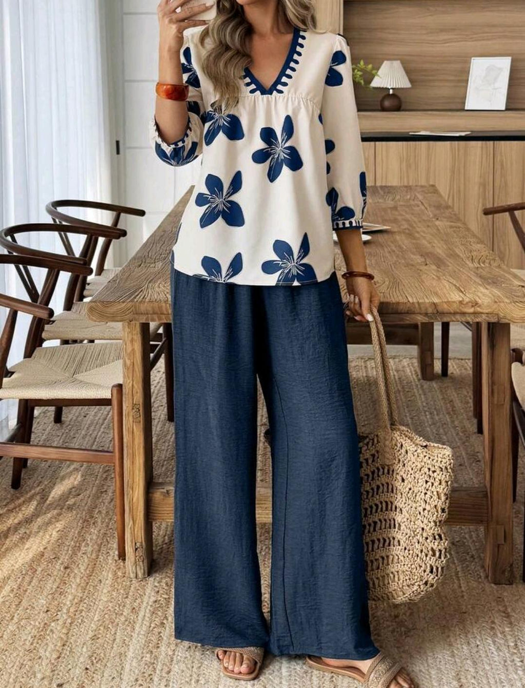 Conjunto de 2 piezas de blusa de manga corta con cuello en V y estampado floral, y pantalones holgados, ropa casual de vacaciones, primavera/verano