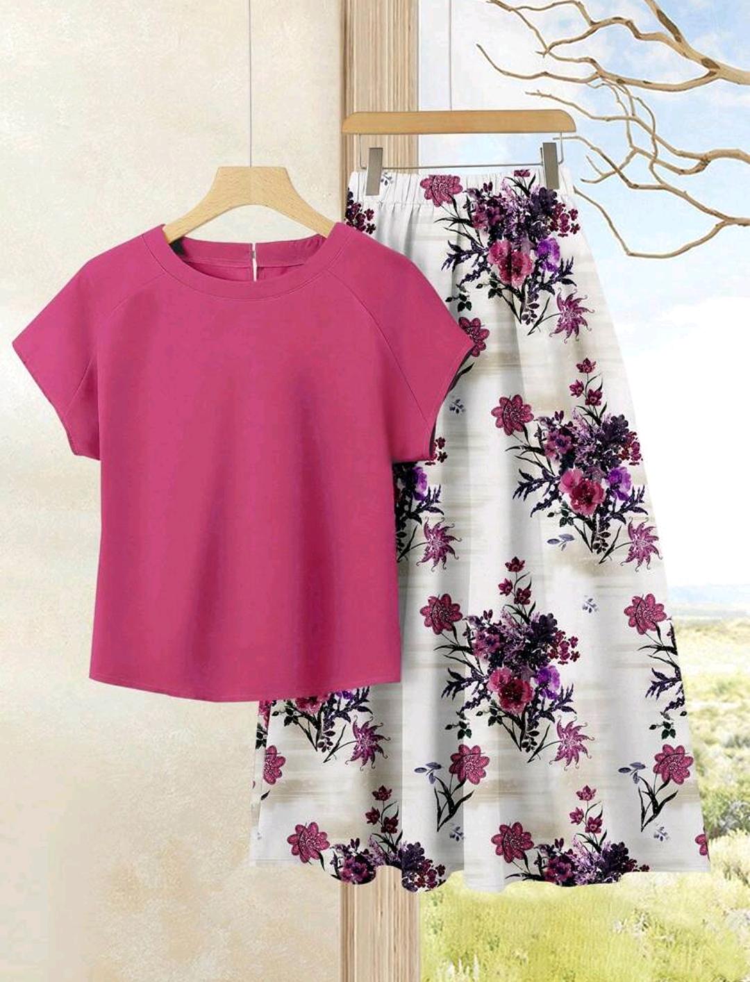 2 piezas Conjunto de top casual de unicolor + falda estampado floral para vacaciones de verano.