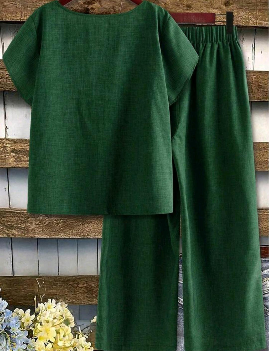 Conjunto de blusa lisa y pantalón ancho estampado | Bajo pedido