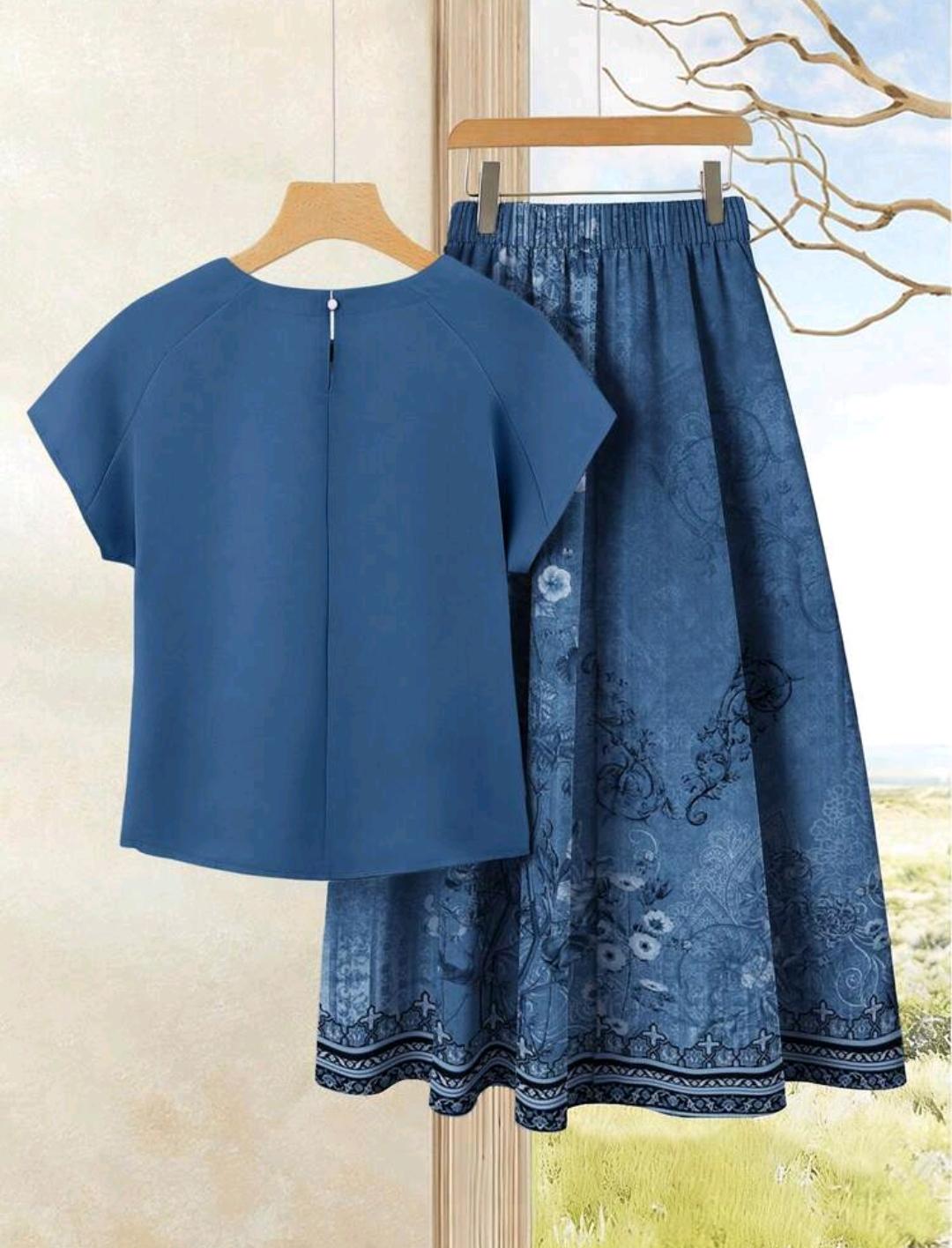 Conjunto de 2 piezas de falda con estampado floral y blusa color azul