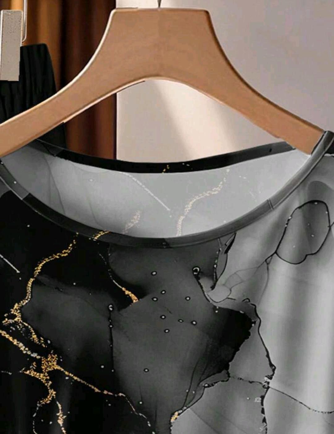Conjunto de 2 piezas de blusa de mujer con estilo minimalista casual en negro y gris con patrón floral abstracto de falso foil y lazo, y pantalones rectos sueltos, adecuado para otoño/invierno, estilo vintage.