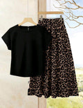 Conjunto de 2 piezas para mujer de blusa de color liso + falda estampada, atuendo de verano, blusa estampado estilo carnaval, casual para vacaciones, negro y beige, para uso diario y citas.