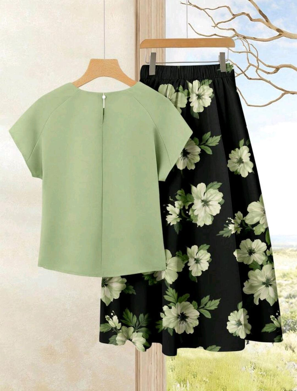 SHEIN LUNE 2 piezas Conjunto casual de verano para mujer con parte superior de unicolor + falda estampada.