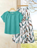 Conjunto de 2 piezas de blusa de manga raglán de unicolor y minifalda con estampado total, adecuado para vacaciones, talla grande para mujer.