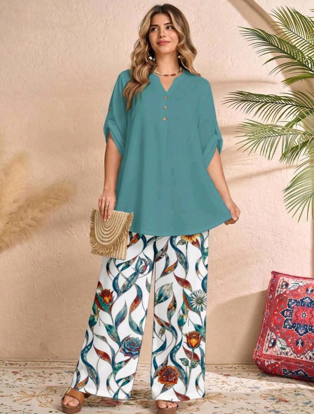 2 piezas, blusa azul-verde combinada con pantalon estampado con un patrón floral geométrico vibrante, adecuado para mujeres de talla grande