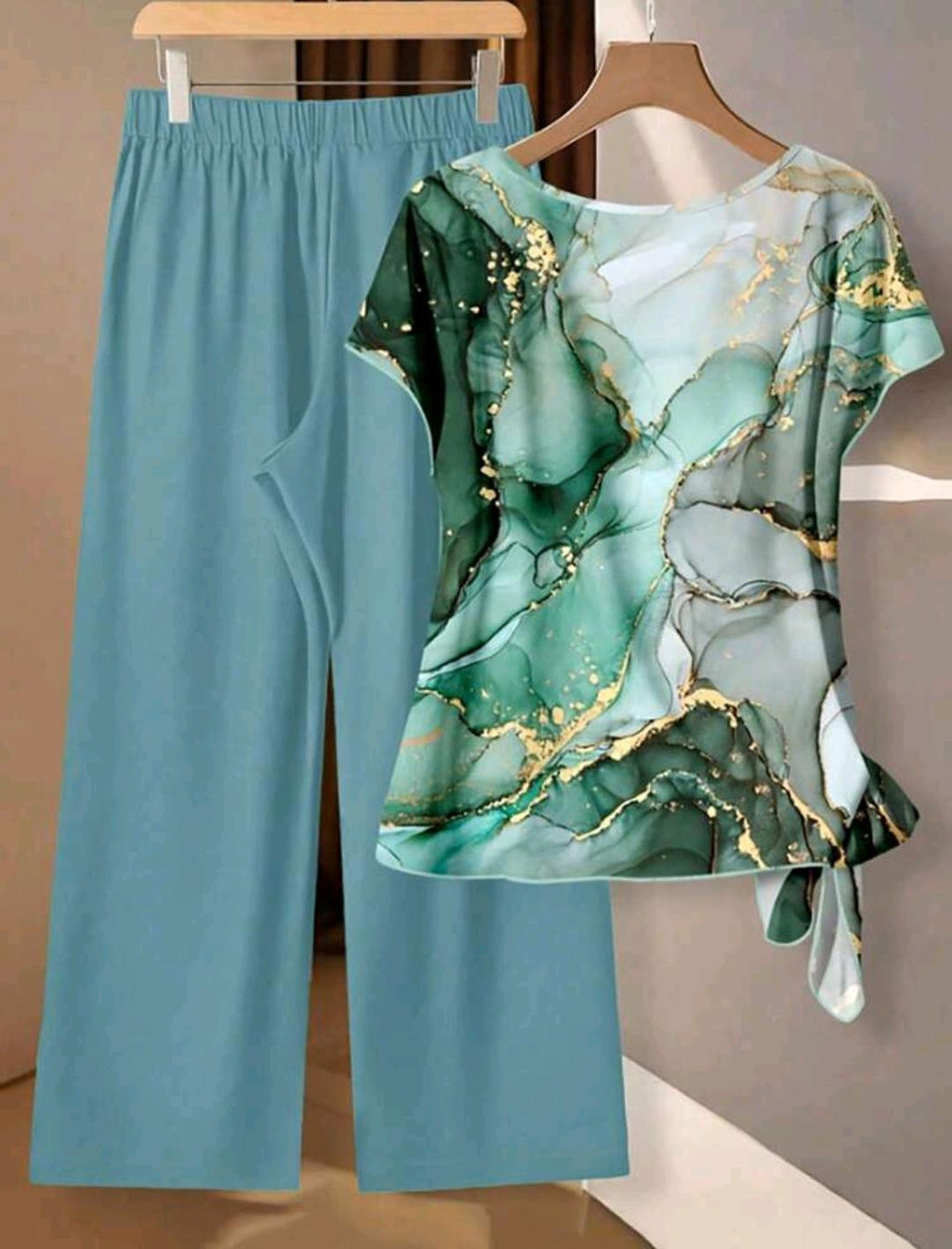 Conjunto Ámbar de blusa estampada y pantalón de pierna ancha | Bajo pedido