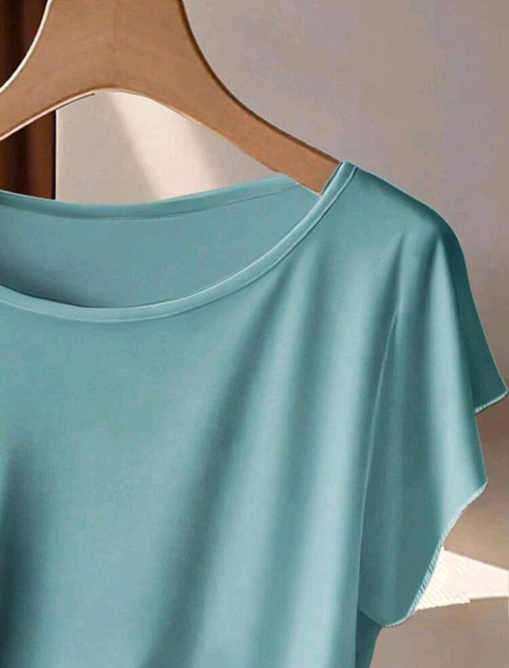 EMERY ROSE Conjunto de dos piezas para mujer talla grande con top azul empolvado de manga murciélago y nudo lateral & pantalones con estampado de ramas florales, estilo bohemio de verano para vacaciones, días festivos y madre de la novia.