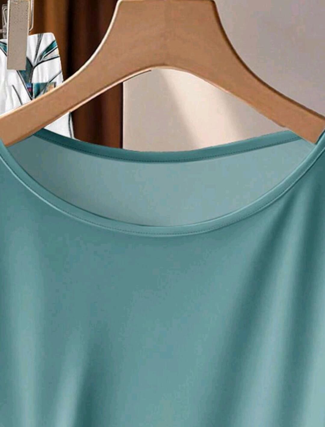 Conjunto de 2 piezas de blusa con lazo minimalista casual y pantalones rectos sueltos con estampado geométrico.