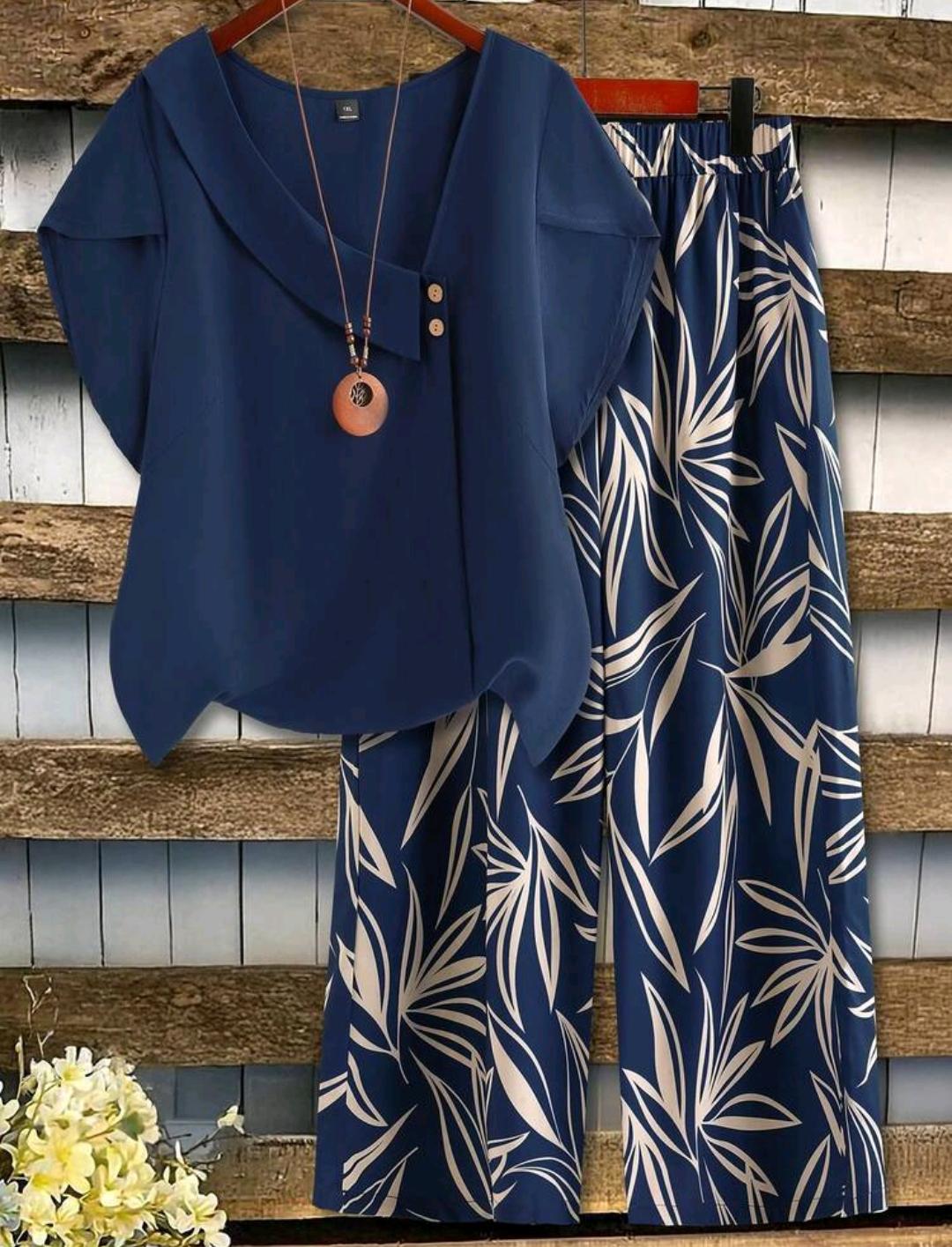 Conjunto de blusa lisa y pantalón ancho estampado | Bajo pedido