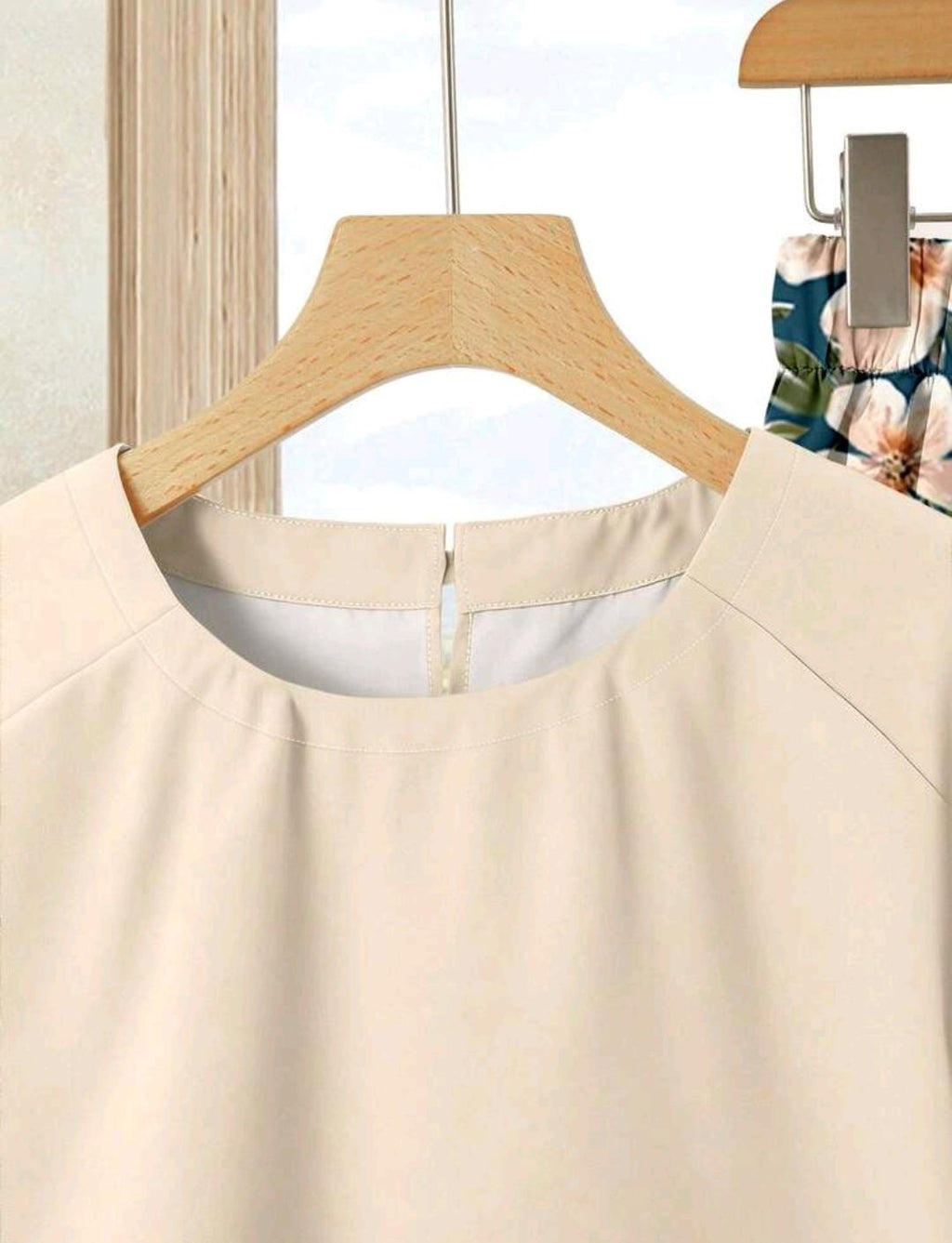 Rusticease Conjunto de 2 piezas para mujer de verano elegante color beige liso con top & falda estampada, atuendo casual para fiesta de té, manga corta cómodo para vacaciones.