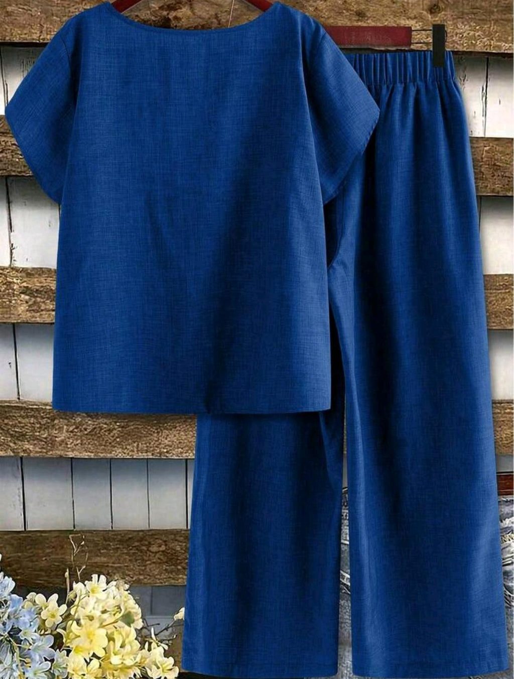Conjunto de blusa lisa y pantalón ancho estampado | Bajo pedido