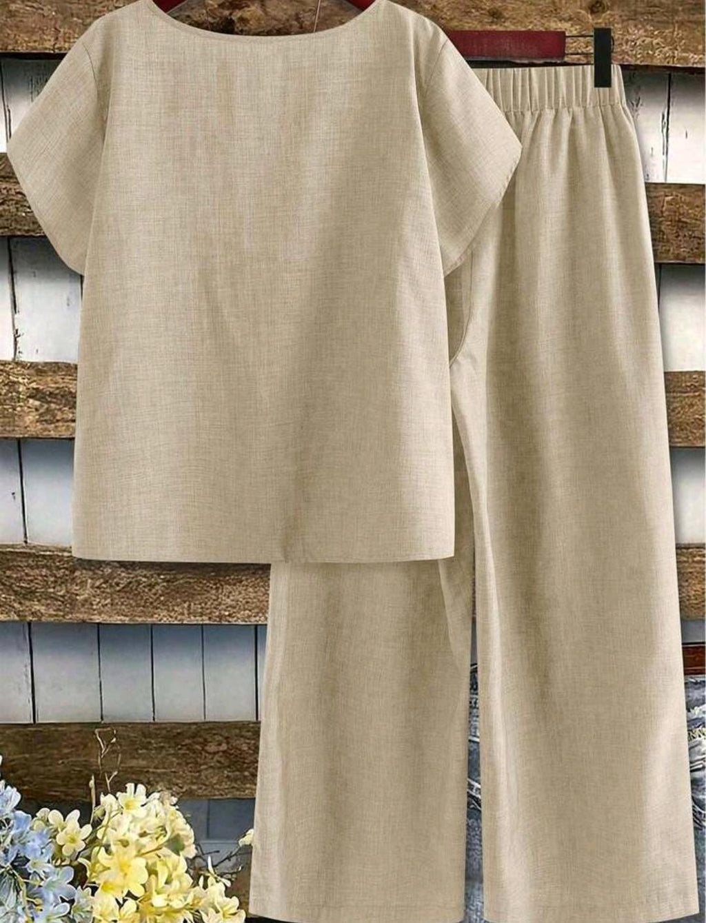 Conjunto de blusa lisa y pantalón ancho estampado | Bajo pedido