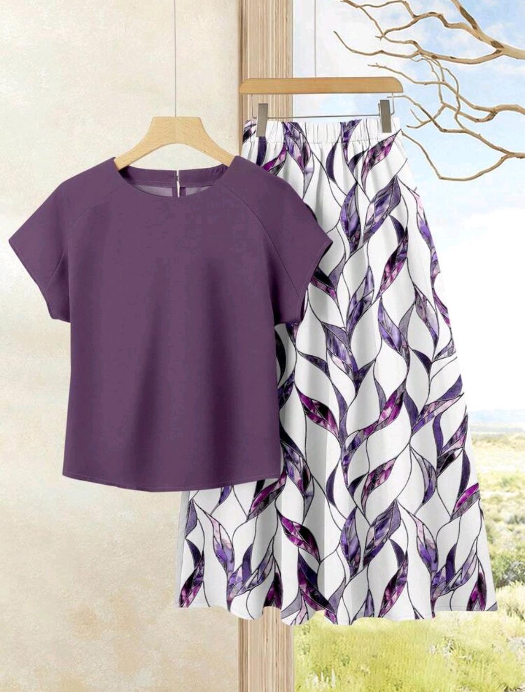 Rusticease Conjunto de 2 piezas para mujer de top de color liso + falda estampada, elegante y casual para vacaciones, atuendo de verano, top estampado, malva púrpura, púrpura floral.